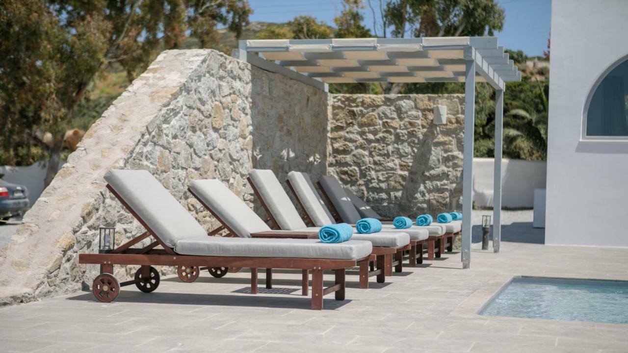 Naxos Infinity Villa And Suites Galanado エクステリア 写真
